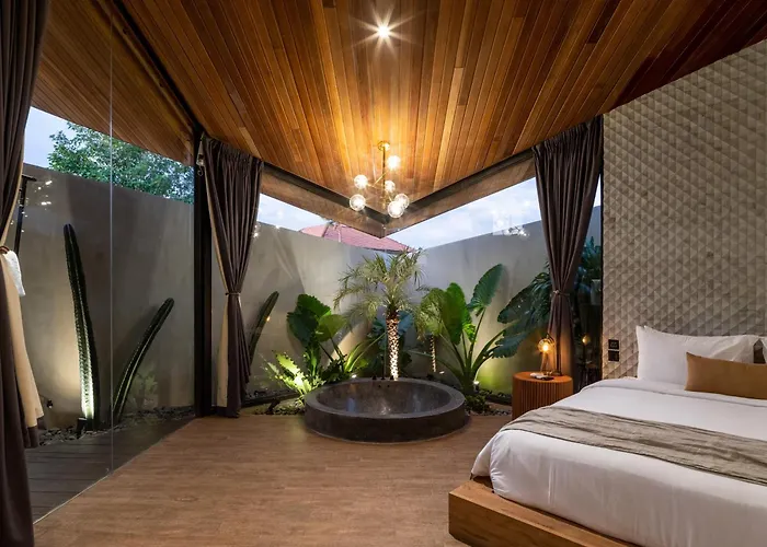 Award-winning 3br 25m Pool Feh Kerobokan (Bali)