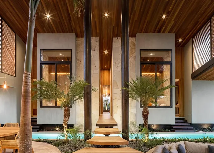 Villa Award-winning 3br 25m Pool Feh